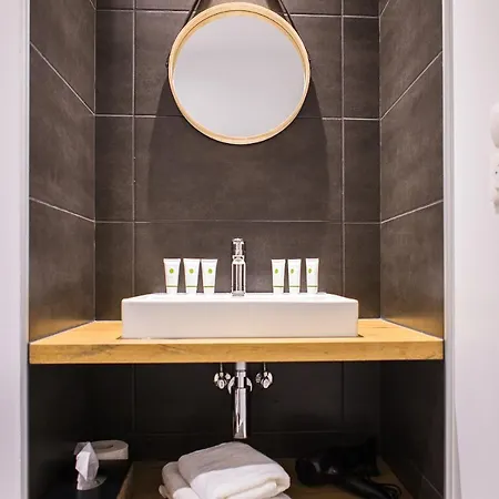 Ξενοδοχείο με διαμερίσματα Chateau De Tauzies, The Originals Relais Gaillac