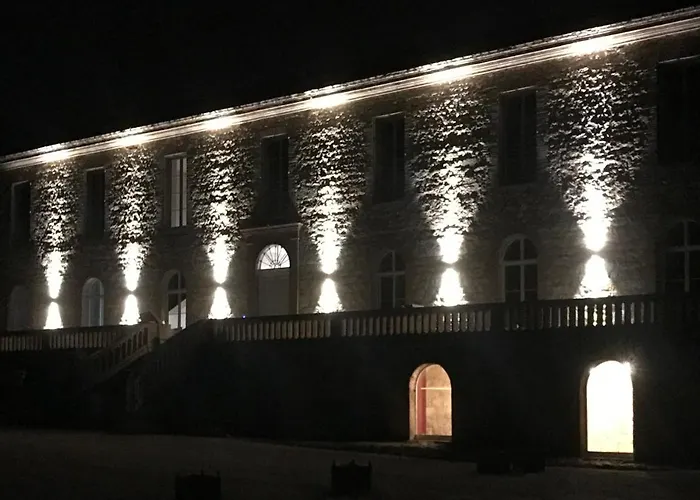 Ξενοδοχείο με διαμερίσματα Chateau De Tauzies, The Originals Relais