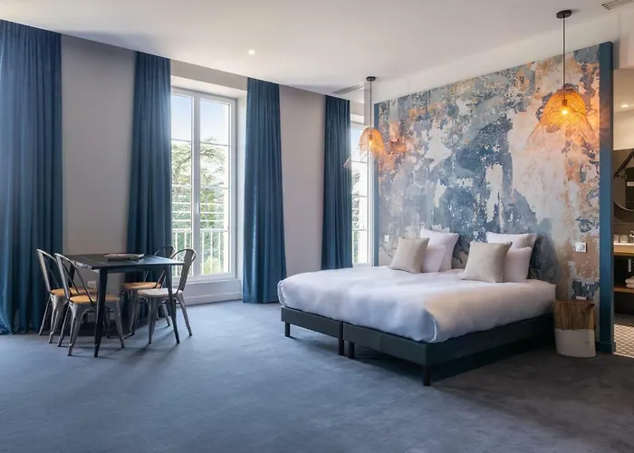 Chateau De Tauzies, The Originals Relais 4*