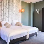 Chateau De Tauzies, The Originals Relais Apartmanhotel 4*