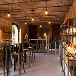 Chateau De Tauzies, The Originals Relais Apartmanhotel