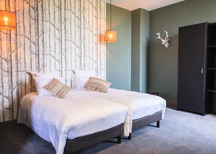 Chateau De Tauzies, The Originals Relais Apart Otel 4*