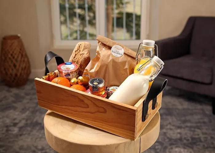 Chateau De Tauzies, The Originals Relais 4*